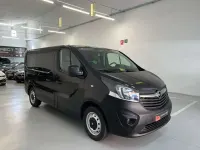 Usado Opel Vivaro S 144 CV (105 kW) 2019 Negro Monovolumen