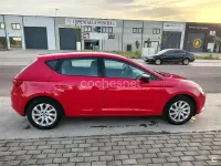 Usado Seat Leon Style 110 CV (80 kW) 2015 Rojo Berlina