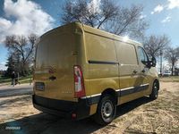 Usado Renault Master 135 CV (99 kW) 2021 Amarillo Monovolumen