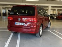 Usado VW Touran Sport 140 CV (102 kW) 2011 Granate Monovolumen