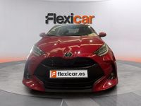 Usado Toyota Yaris Hybrid Active 116 CV (85 kW) 2023 Granate Berlina
