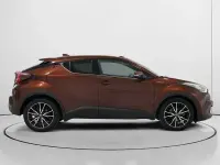 Usado Toyota C-HR Advance 122 CV (89 kW) 2017 Marrón SUV