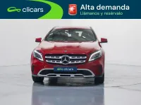 Usado Mercedes GLA180 122 CV (89 kW) 2019 Rojo SUV