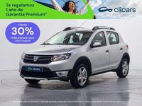 Usado Dacia Sandero Stepway 90 CV (66 kW) 2013 Plateado Utilitario