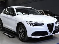 Usado Alfa Romeo Stelvio Sprint 190 CV (139 kW) 2021 Blanco SUV