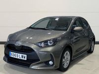 Usado Toyota Yaris Edition 125 CV (91 kW) 2022 Verde Berlina