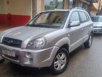 Usado Hyundai Tucson Comfort 140 CV (102 kW) 2007 Gris / plata SUV