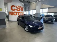 Usado VW Golf VII Life 115 CV (84 kW) 2021 Azul Utilitario