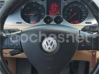 Usado VW Passat Highline 170 CV (125 kW) 2007 Negro Familiar