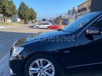 Usado Mercedes E200 Avantgarde 136 CV (100 kW) 2011 Negro Berlina