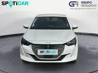 Usado Peugeot e-208 Allure 100 kW (136 CV) 2023 Blanco Utilitario