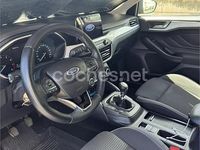 Usado Ford Focus Trend 125 CV (91 kW) 2021 Gris / plata Berlina