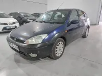 Usado Ford Focus Trend 115 CV (84 kW) 2004 Azul