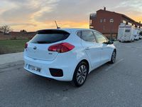 Usado Kia Ceed GT 136 CV (100 kW) 2016 Blanco Berlina