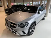 Usado Mercedes GLC220 194 CV (142 kW) 2020 Gris / plata SUV
