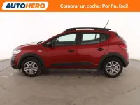 Usado Dacia Sandero Essentiel 91 CV (66 kW) 2021 Rojo Utilitario