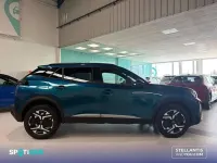 Usado Peugeot 2008 Allure 145 CV (106 kW) 2025 Azul SUV