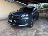 Usado Peugeot 3008 Active 225 CV (165 kW) 2022 Azul SUV