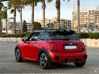Usado Mini John Cooper Works 231 CV (169 kW) 2016 Rojo Utilitario