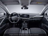 Usado Opel Astra Edition 130 CV (95 kW) 2024 Gris / plata Berlina