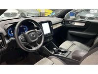 Begagnad Volvo XC40 Core 129 HK (94 kW) 2024 Grå SUV