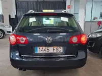 Usado VW Passat Highline 140 CV (102 kW) 2007 Azul Familiar