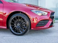 Usado Mercedes CLA250e 218 CV (160 kW) 2022 Granate Berlina