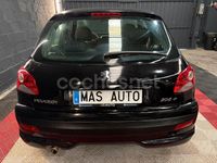 Usado Peugeot 206+ 70 CV (51 kW) 2011 Negro Utilitario