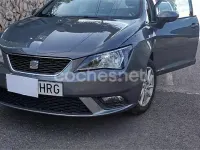 Begagnad Seat Ibiza Style 105 HK (77 kW) 2013 Grå Sedan