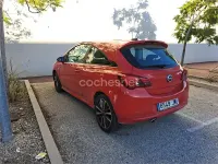 Usado Opel Corsa Selective 95 CV (69 kW) 2017 Rojo Utilitario