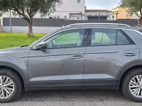 Usado VW T-Roc Sportline 150 CV (110 kW) 2018 Gris / plata SUV