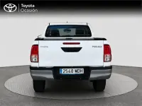 Usado Toyota HiLux 150 CV (110 kW) 2023 Blanco Pickup/Camioneta