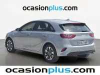 Usado Kia Ceed 101 CV (74 kW) 2025 Gris plata Utilitario