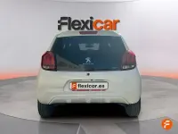 Usado Peugeot 108 Top! Collection 72 CV (52 kW) 2021 Blanco