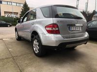 Usado Mercedes ML320 224 CV (164 kW) 2007 Gris / plata SUV