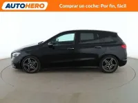 Usado Mercedes B200 AMG line 150 CV (110 kW) 2023 Negro Utilitario