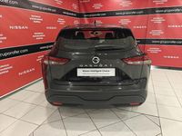 Usado Nissan Qashqai Acenta 140 CV (102 kW) 2022 Negro SUV