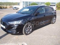 Usado Ford Focus ST-Line 125 CV (91 kW) 2023 Negro Berlina