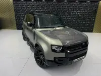 Usado Land Rover Defender 240 CV (176 kW) 2021 Verde SUV