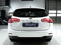 Usado Ford Focus Titanium 120 CV (88 kW) 2020 Blanco Familiar