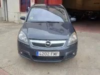Usado Opel Zafira Cosmo 120 CV (88 kW) 2007 Azul Monovolumen