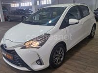 Usado Toyota Yaris Business Edition 69 CV (50 kW) 2019 Blanco Berlina