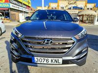 Usado Hyundai Tucson Style 141 CV (103 kW) 2018 Gris / plata SUV
