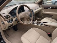 Usado Mercedes C230 Elegance 204 CV (150 kW) 2008 Negro Berlina