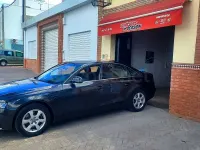 Usado Audi A4 143 CV (105 kW) 2010 Negro Berlina