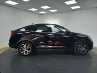 Usado Renault Arkana Intens 145 CV (106 kW) 2022 Negro SUV