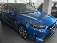 Usado Kia Ceed 120 CV (88 kW) 2022 Azul Utilitario