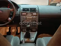 Usado Ford Mondeo Ghia 145 CV (106 kW) 2005 Negro Berlina