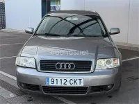Usado Audi A6 130 CV (95 kW) 2003 Gris / plata Berlina