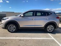 Usado Hyundai Tucson GO! 141 CV (103 kW) 2018 Gris SUV